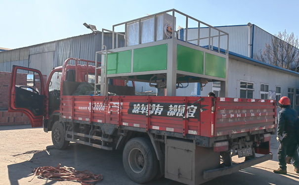 全自動噸袋包裝機在現(xiàn)代工業(yè)中發(fā)揮著重要作用